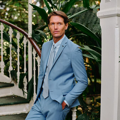 How To Style A Blue Suit
