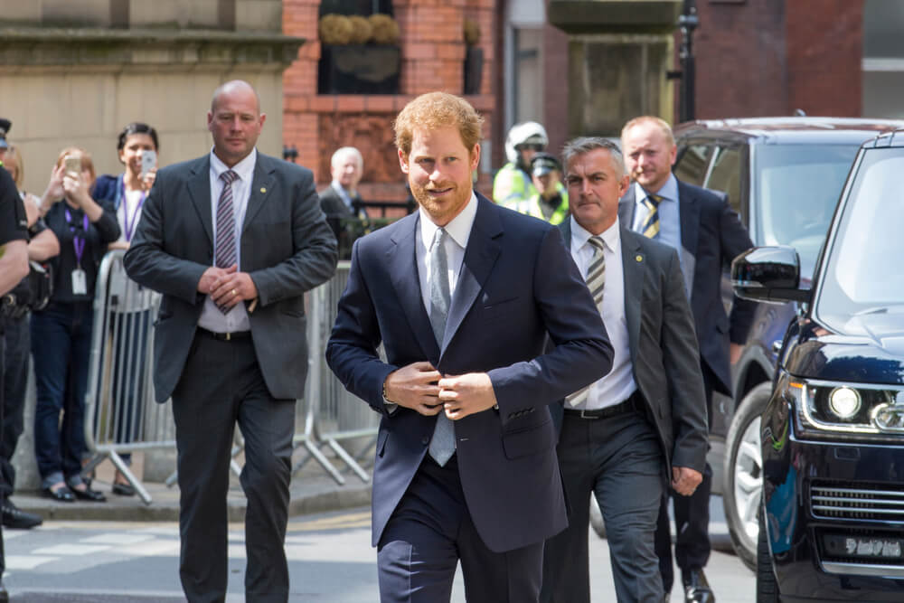 prince harry arriving in leeds