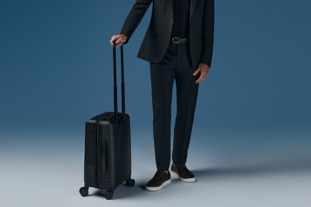 Men's Travel Suit