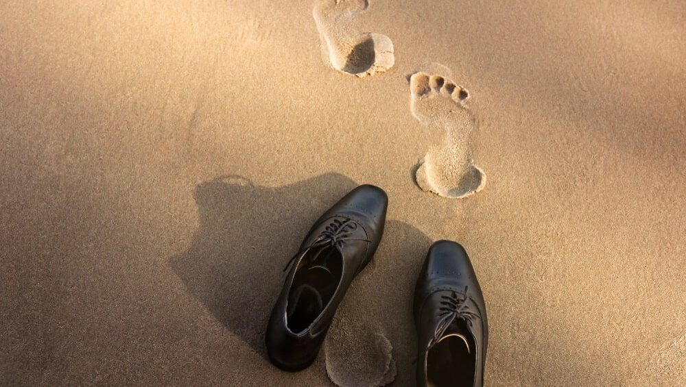 mens beach wedding shoes