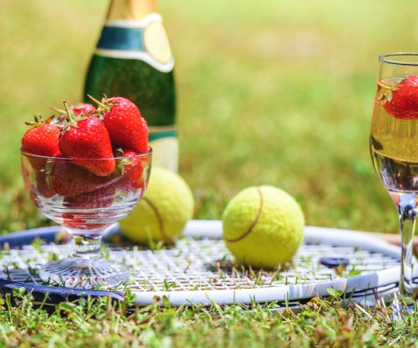 How to dress for Wimbledon
