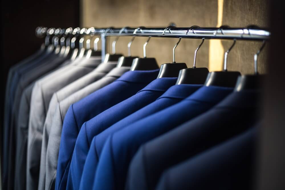 how to store suits