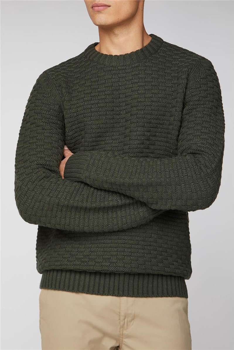  Textured Crew Neck Sweater