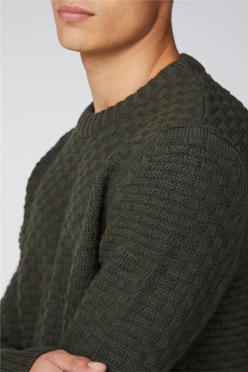  Textured Crew Neck Sweater