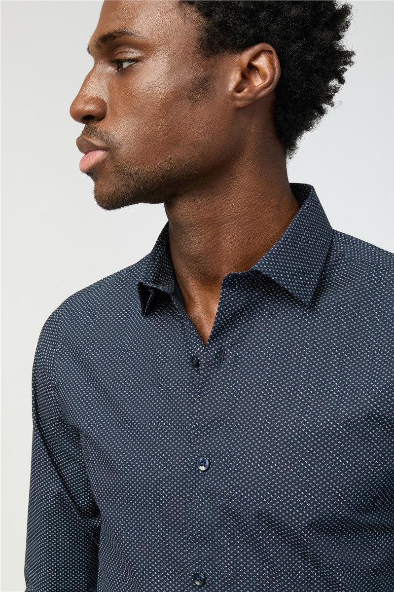  Slim Fit Diamond Print Shirt