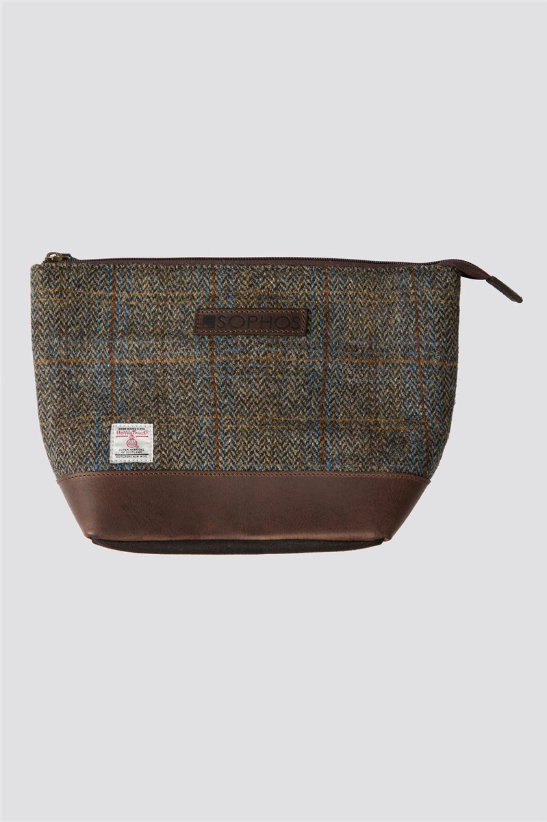  Harris Tweed Brown Wash Bag