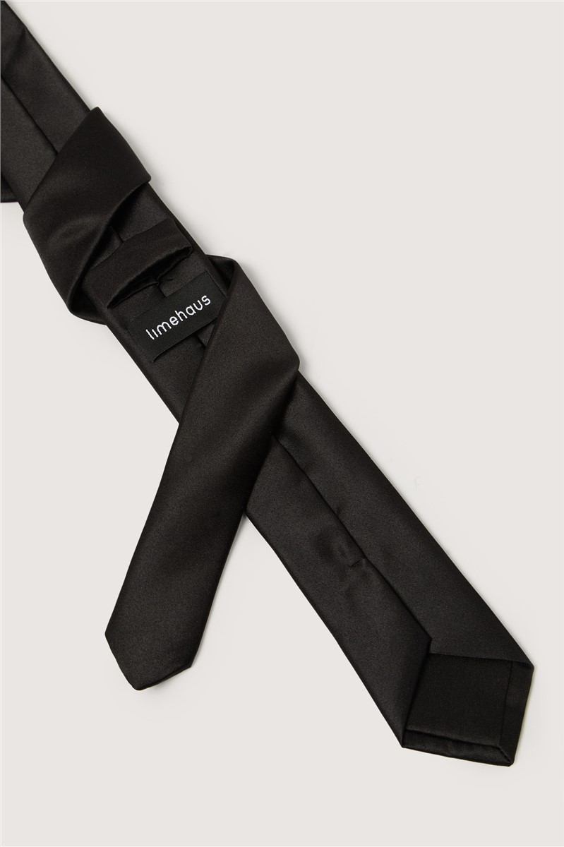  Black Tie