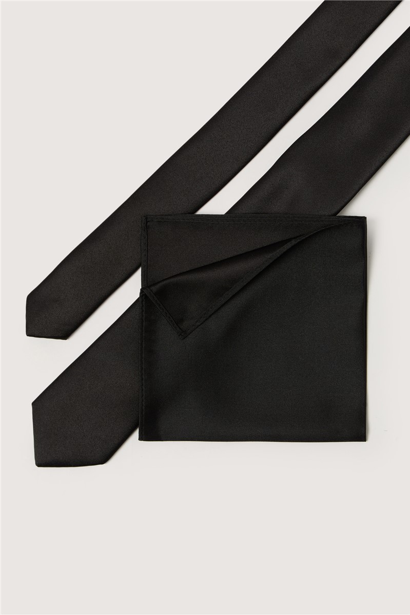  Black Tie