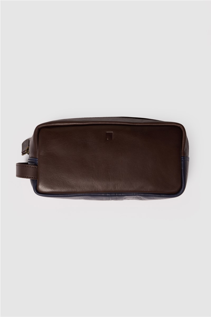  Brown Leather Washbag