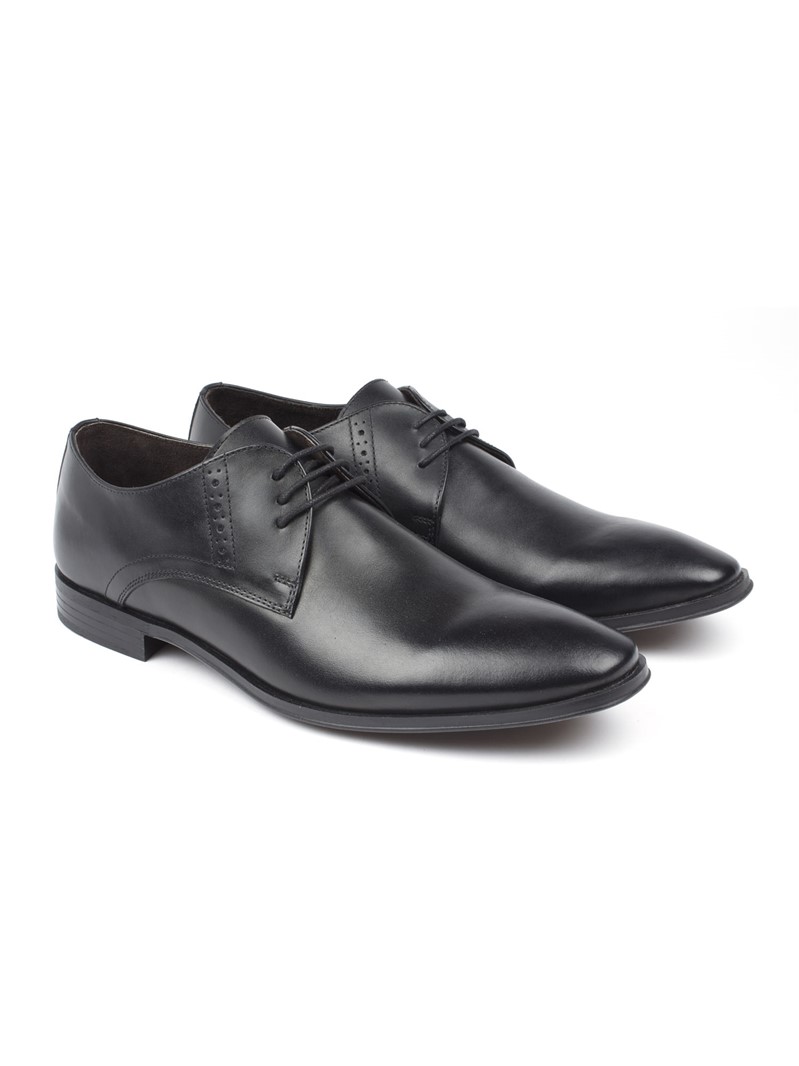  Grant Black Lace Up Shoe