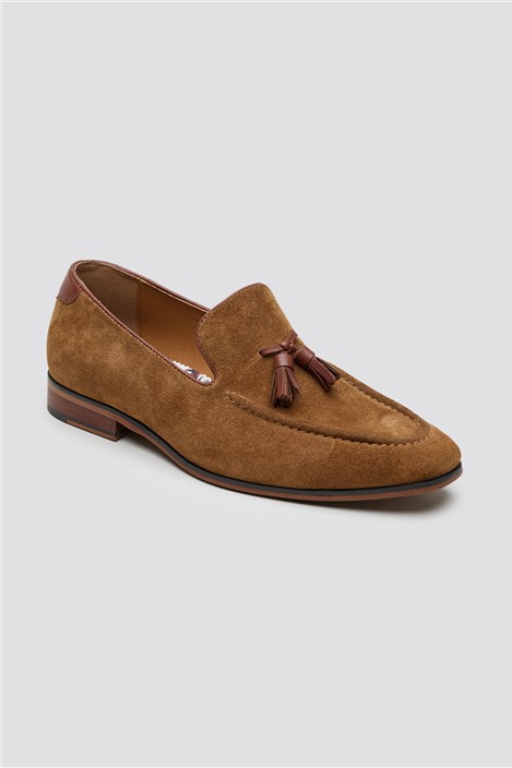 Antique Rogue Chester Tan Suede Tassel Loafer