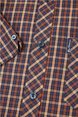  Signature House Checked Short Sleeved Shirt