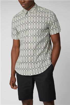  Retro Print Shirt