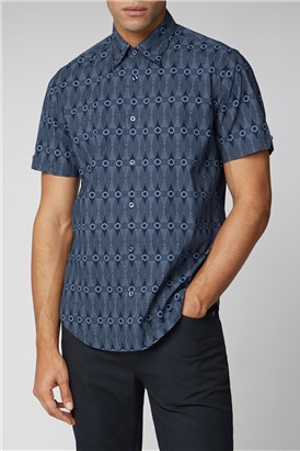  Retro Print Shirt