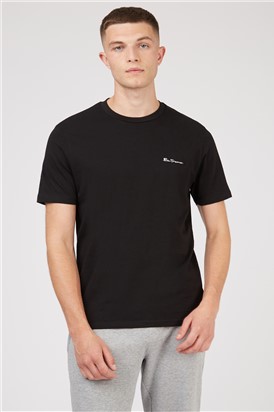 Embroidered Logo T-shirt