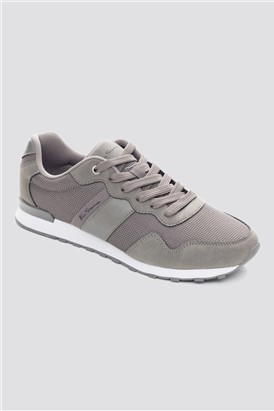  Owen Grey Trainer