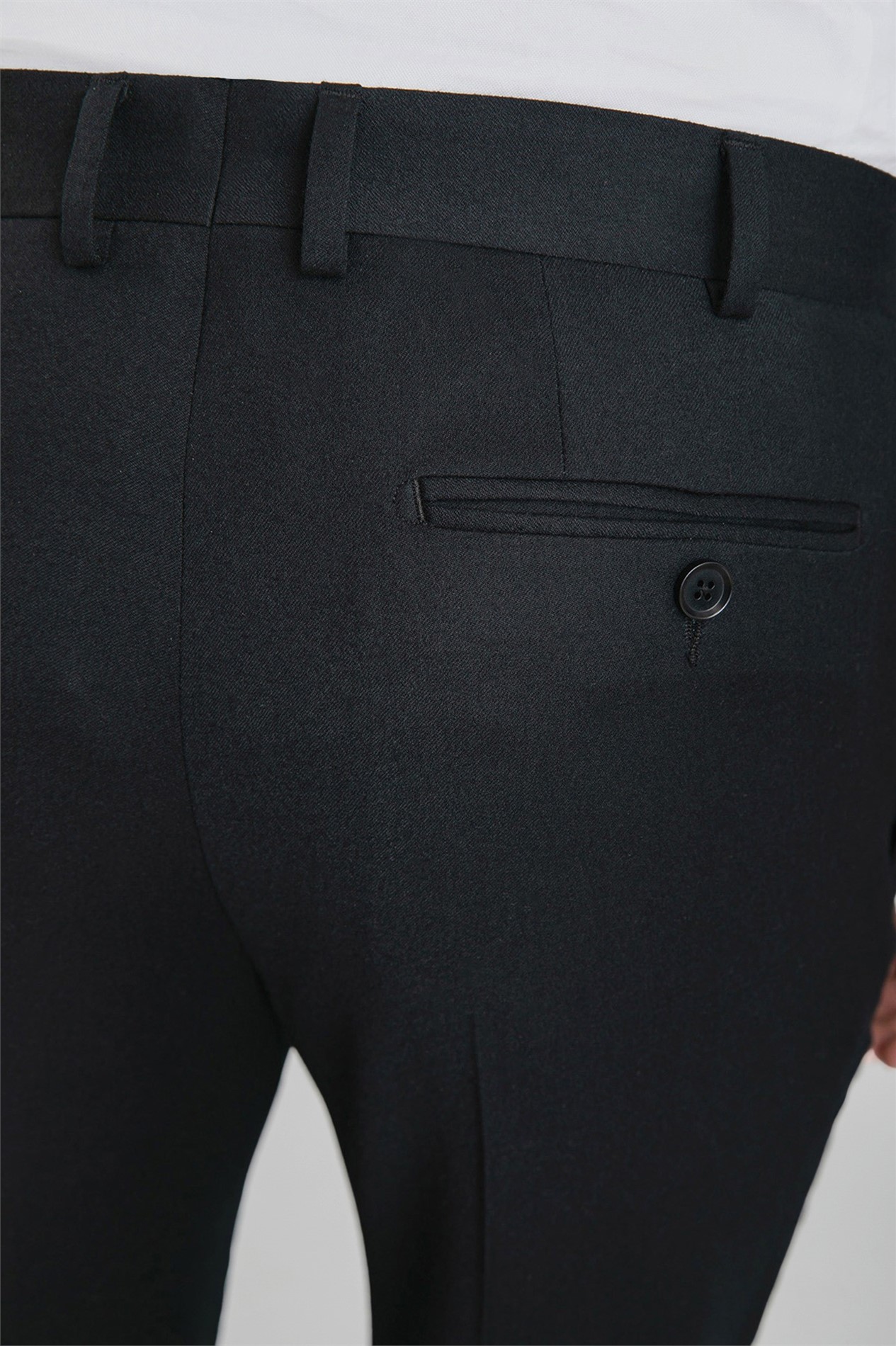  Regular Fit Black Single Pleat Trousers