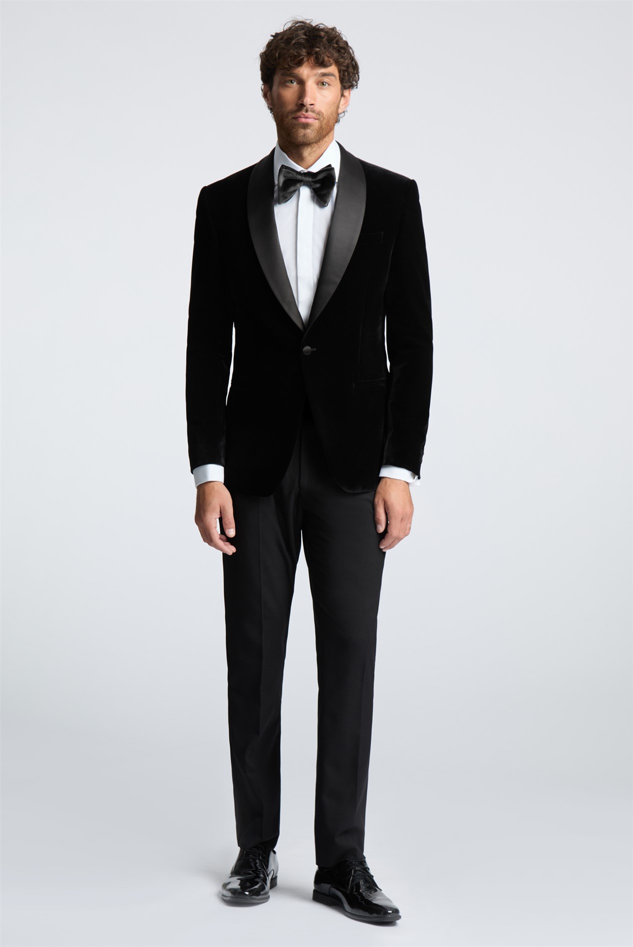 Limehaus Slim Fit Black Velvet Blazer