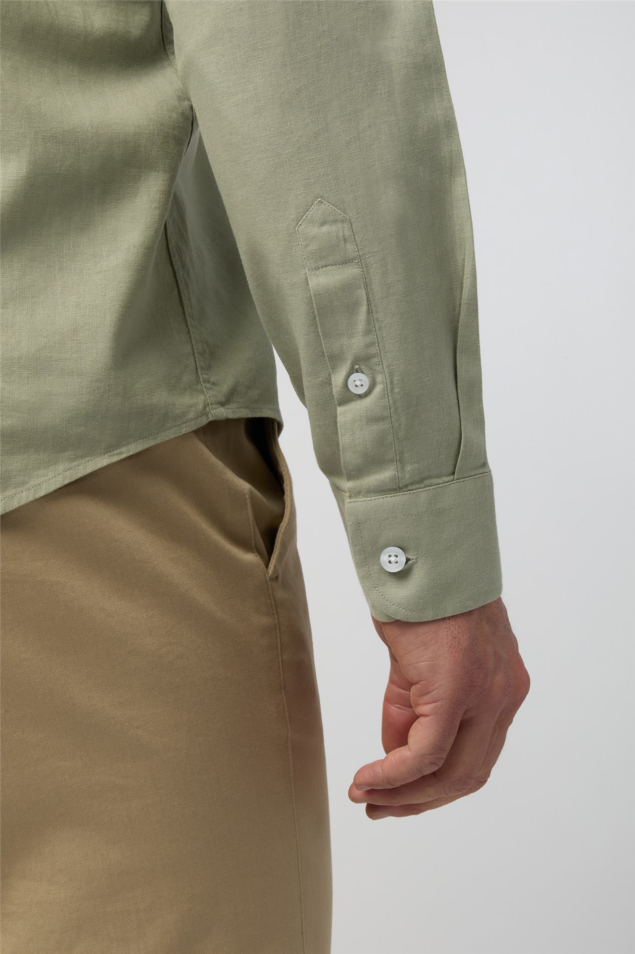 Melka Sage Linen Shirt
