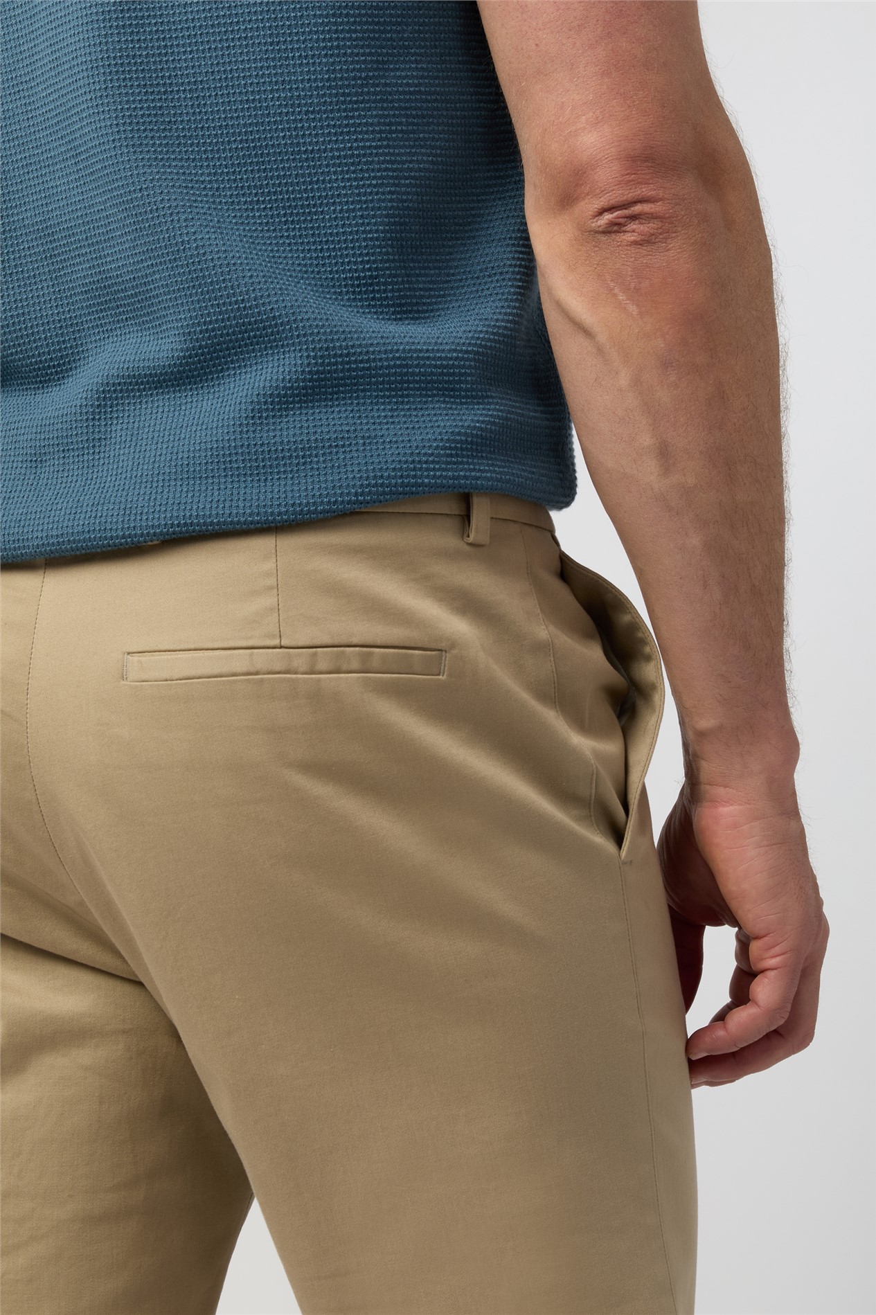 Melka Sand Chino Shorts