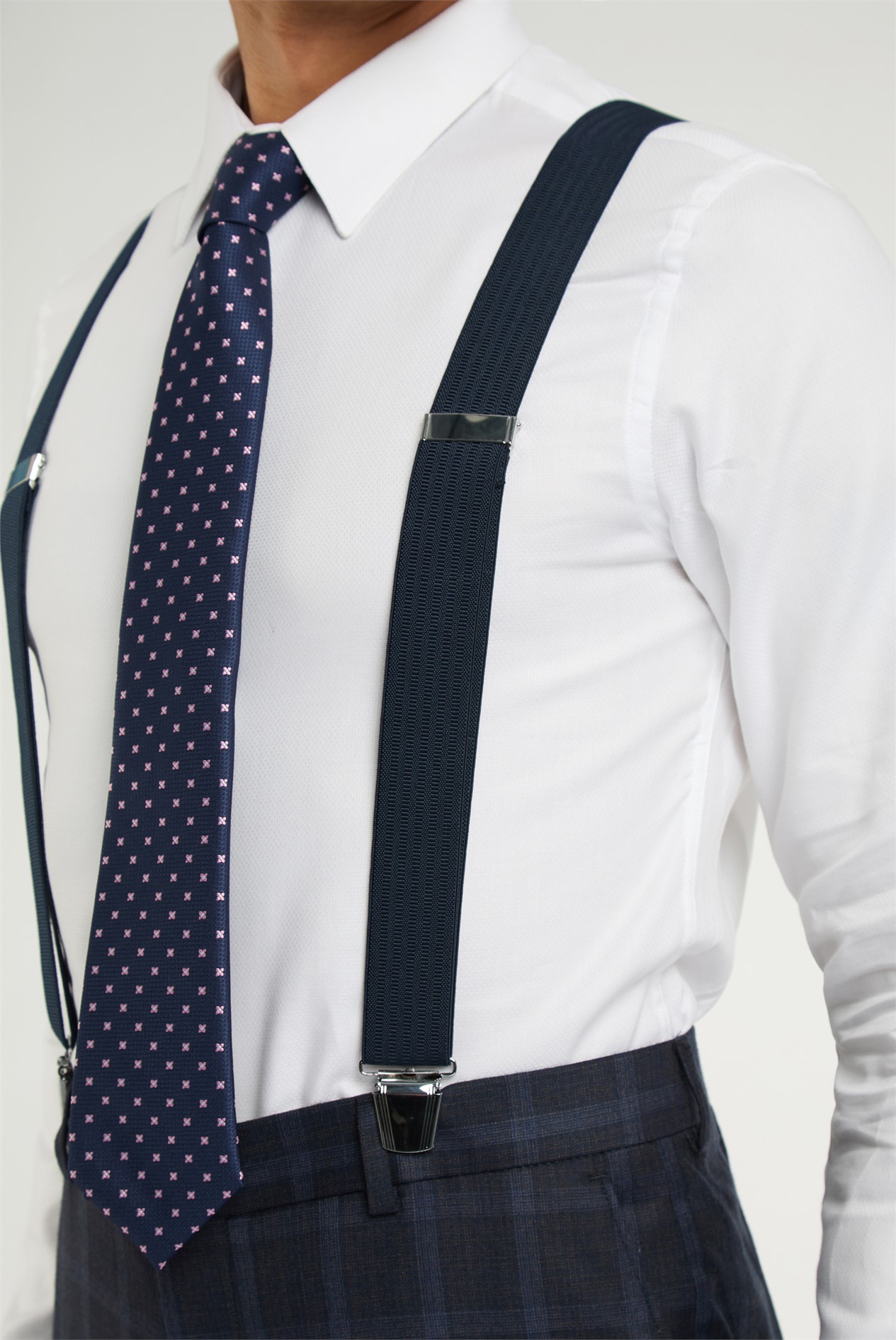 Sophos Arnold Wills Navy Brace