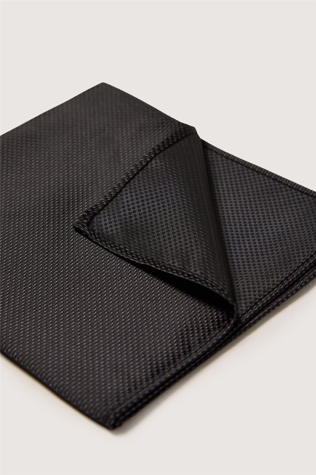 Antique Rogue Black Textured Pocket Square