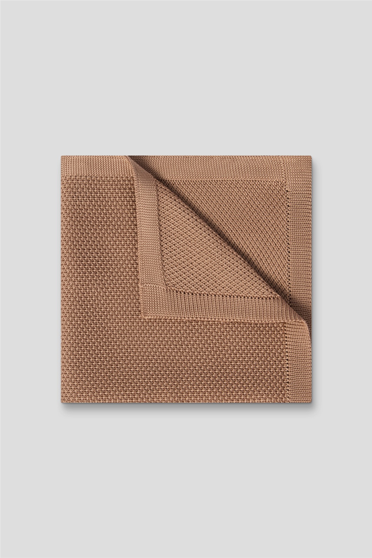 Antique Rogue Sand Knitted Pocket Square
