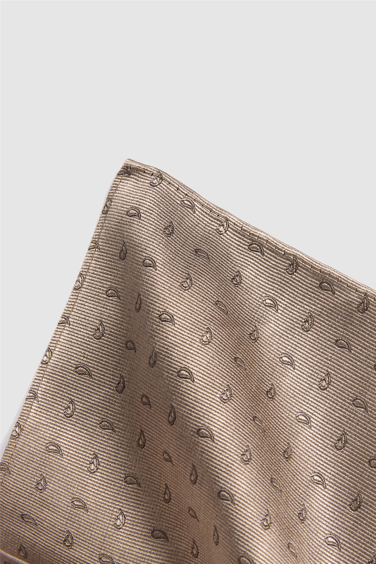 Alexandre Champagne Paisley Pocket Square