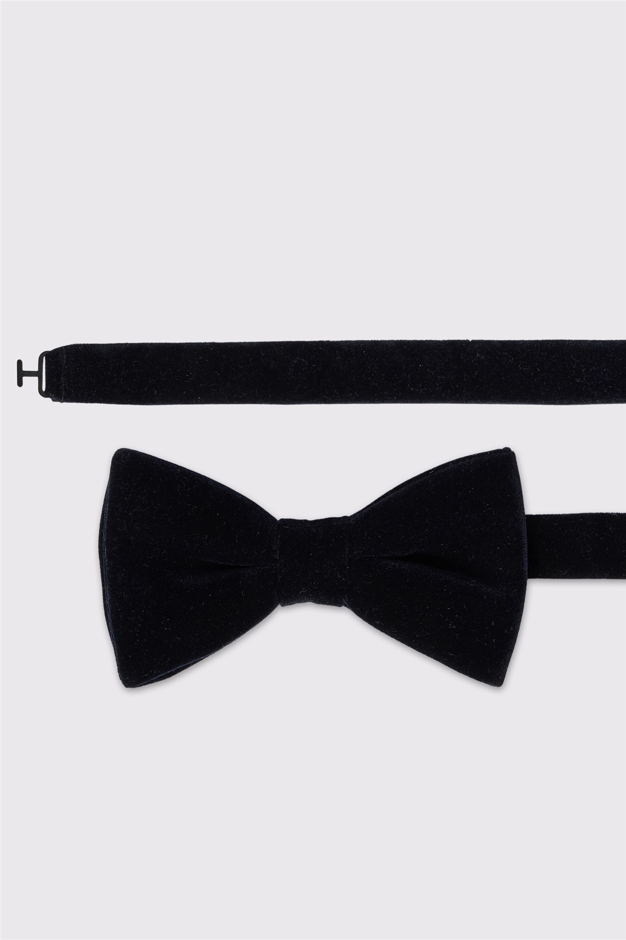 Antique Rogue Black Velvet Bow Tie