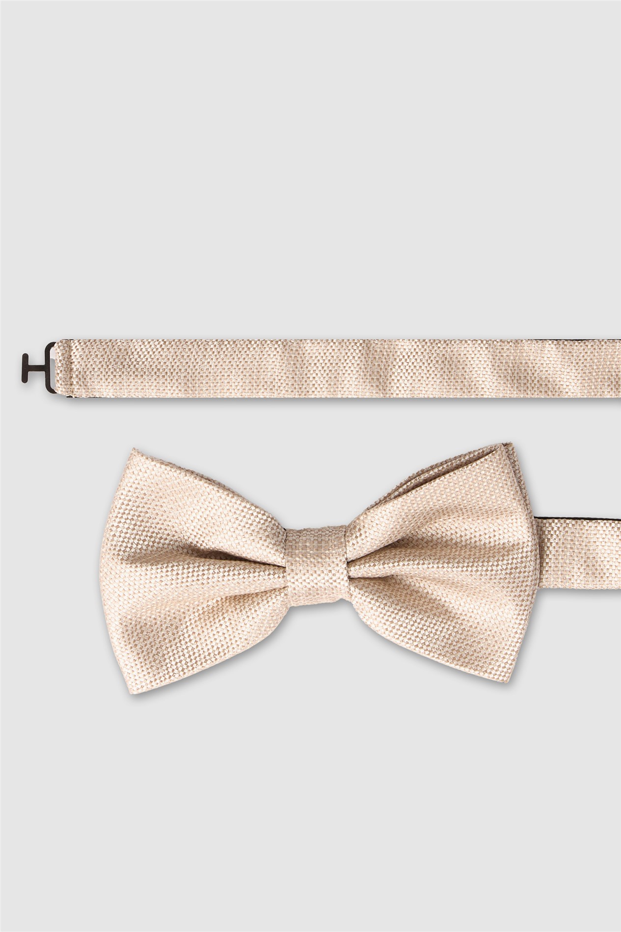 Antique Rogue Ecru Textured Bow Tie