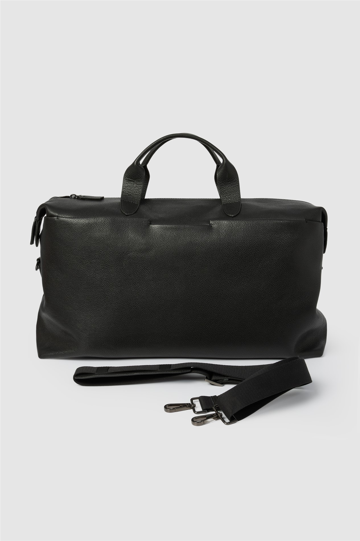 Antique Rogue Leather Holdall