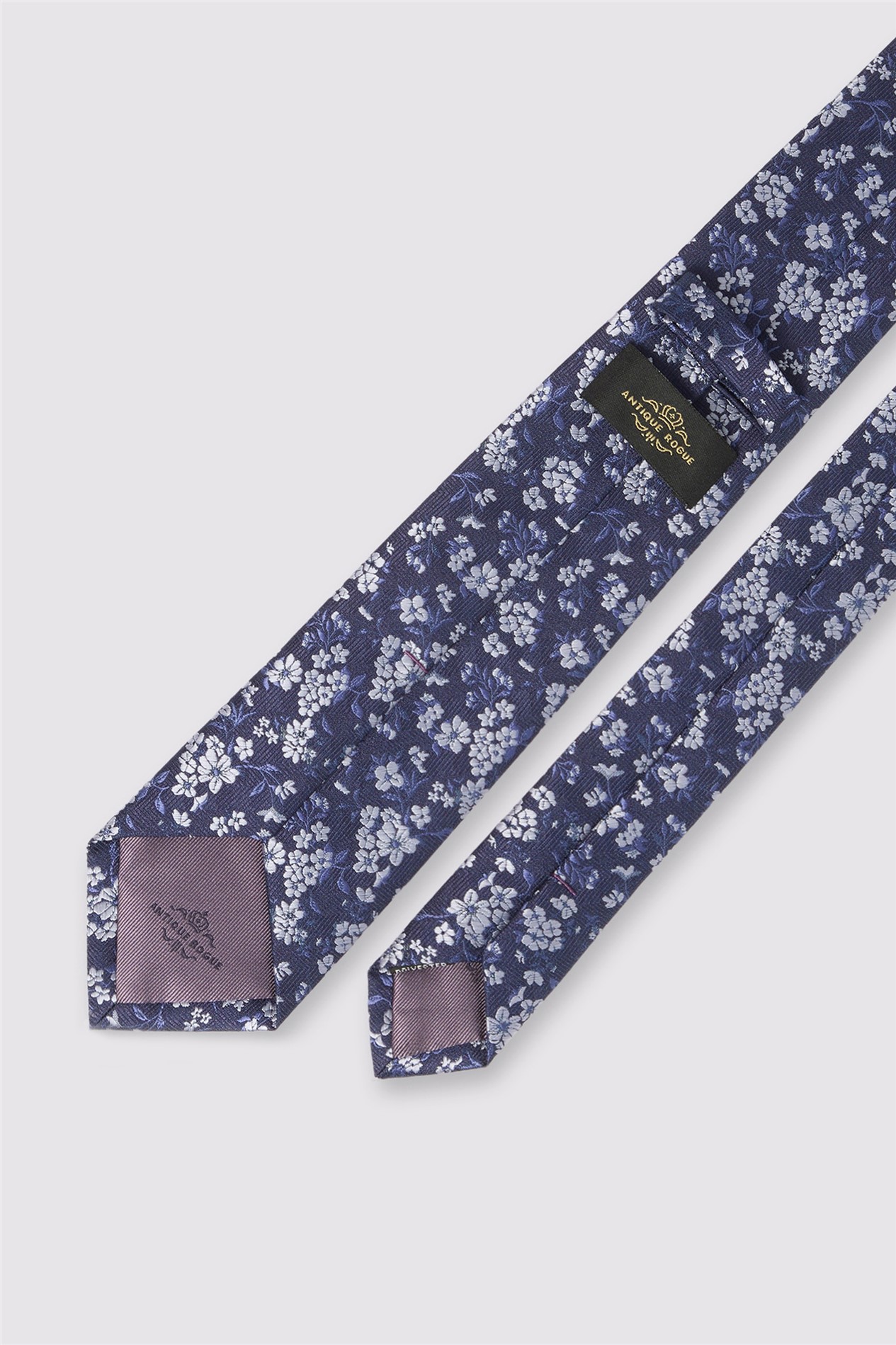 Antique Rogue Mauve Jasmine Wedding Tie