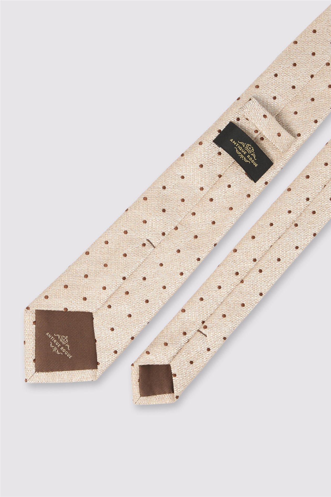 Antique Rogue Ecru Spot Tie