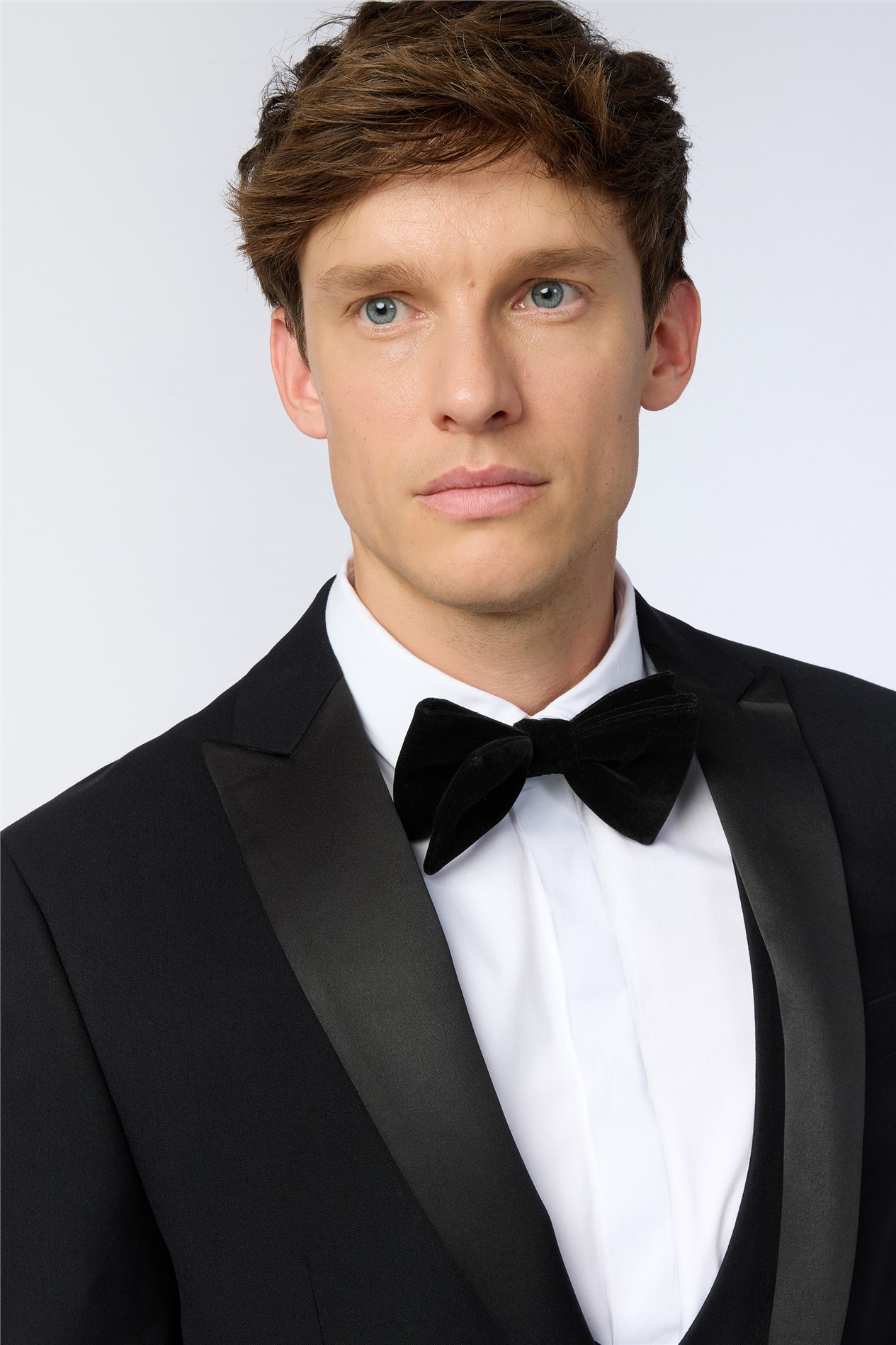 Antique Rogue Slim Fit Huxley Tuxedo Jacket