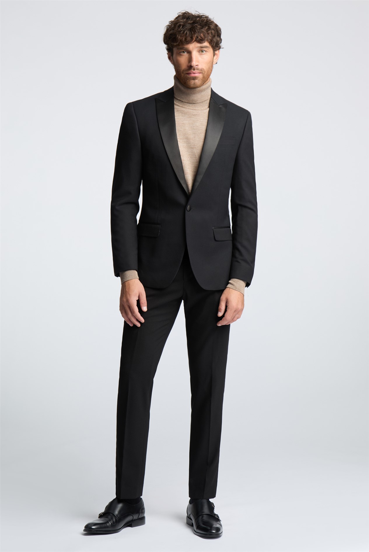 Antique Rogue Slim Fit Huxley Tuxedo Jacket