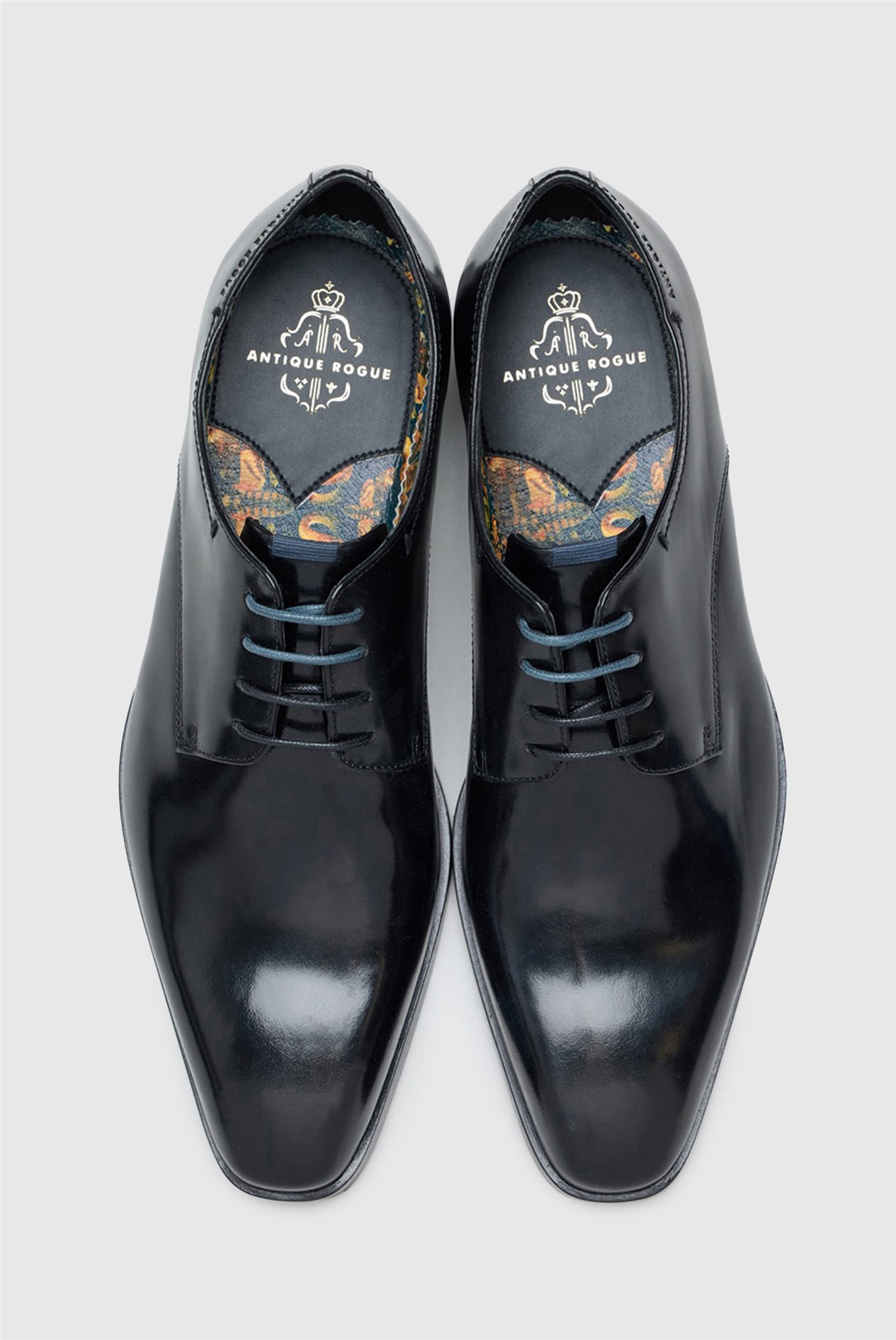 Antique Rogue Tommy Black Leather Derby Shoe