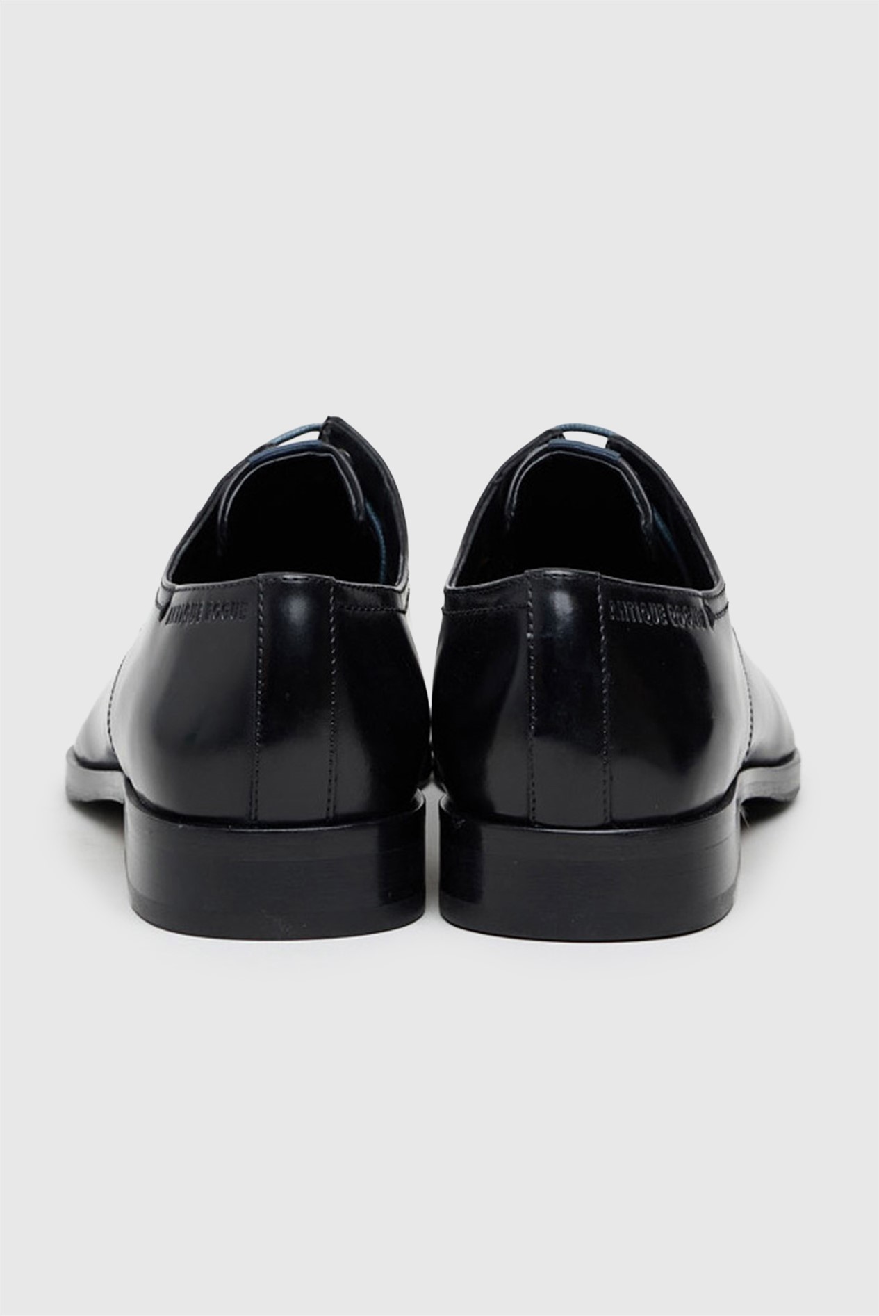 Antique Rogue Tommy Black Leather Derby Shoe
