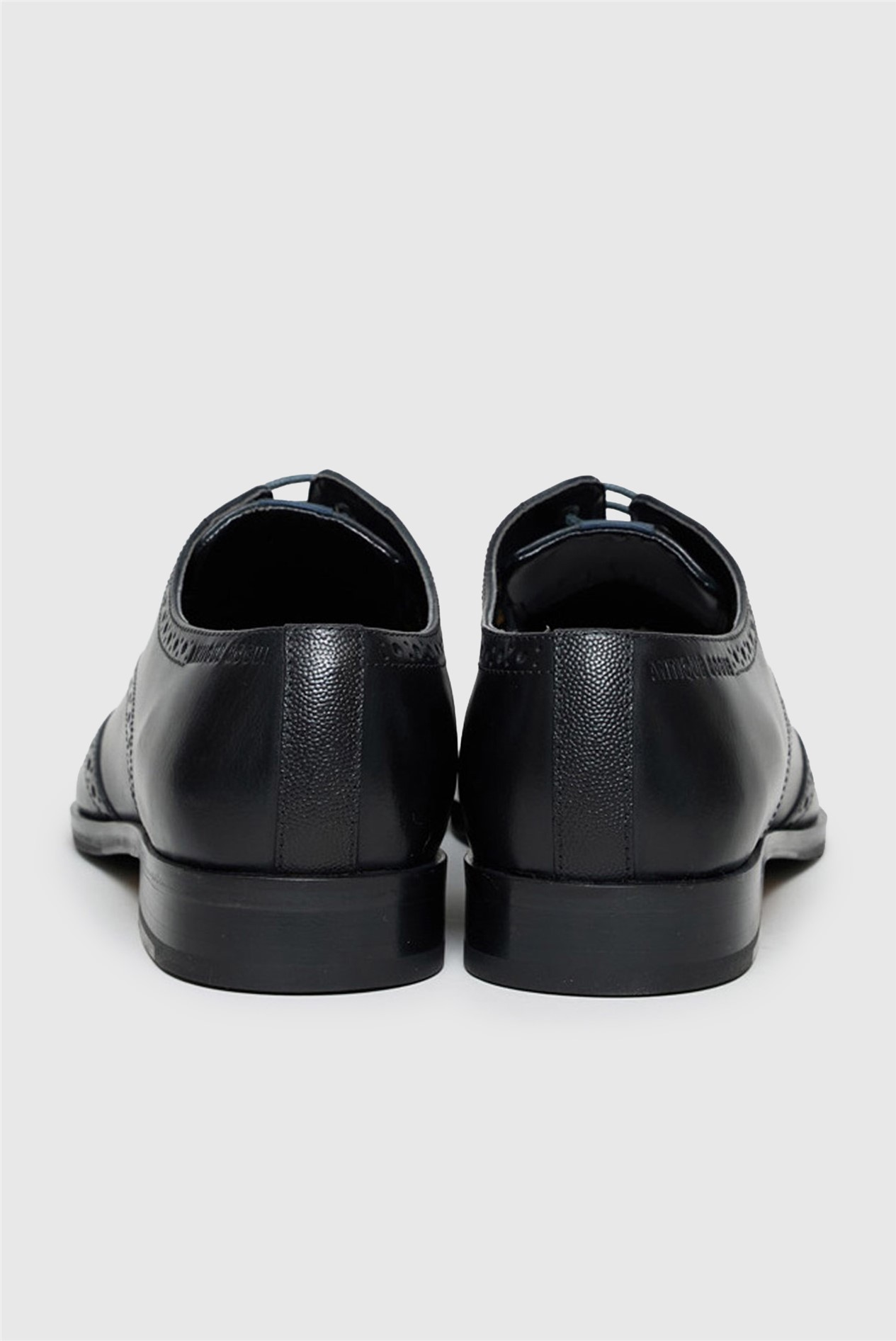 Antique Rogue Luca Black Leather Brogues