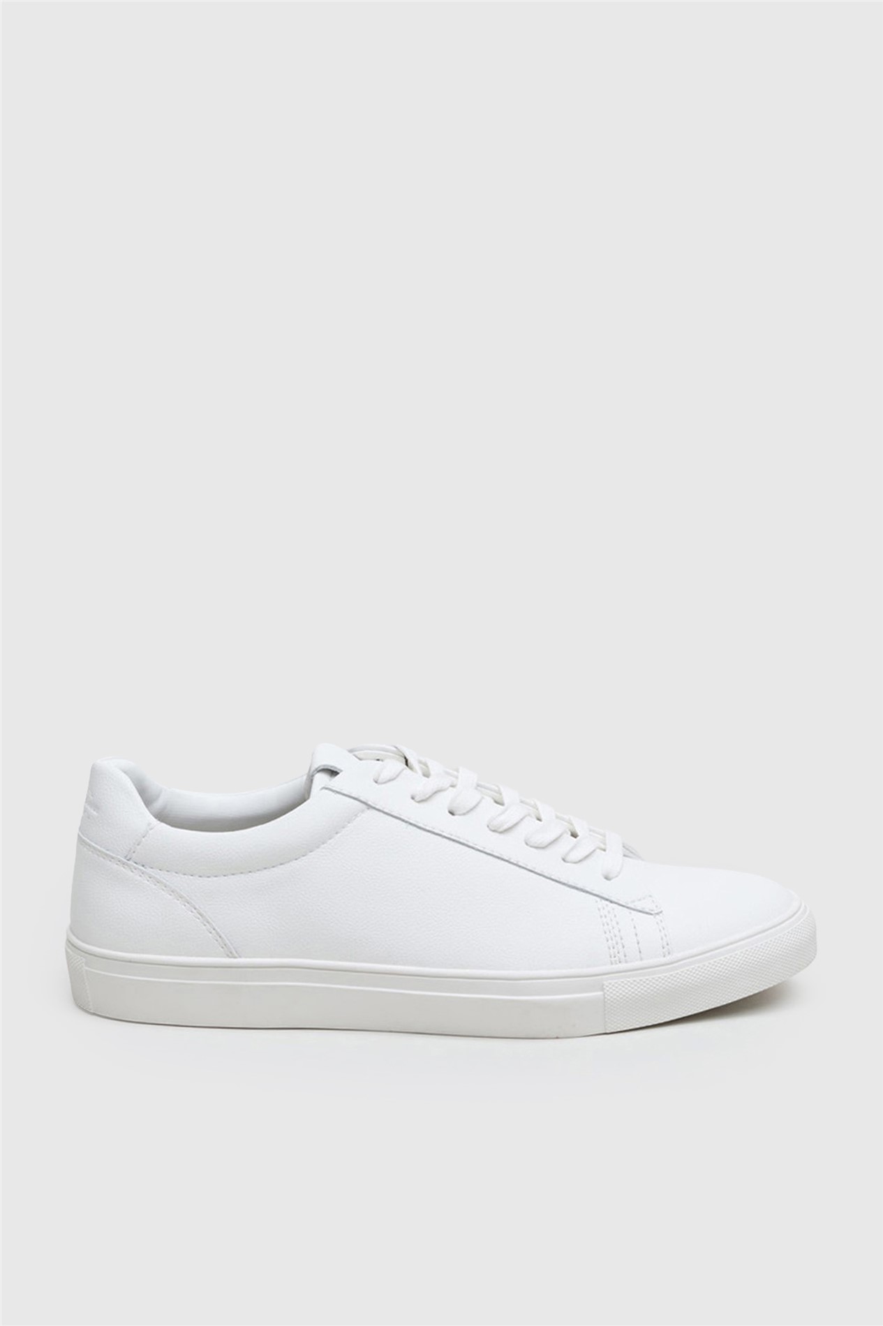 Antique Rogue Gibbs White Leather Trainer