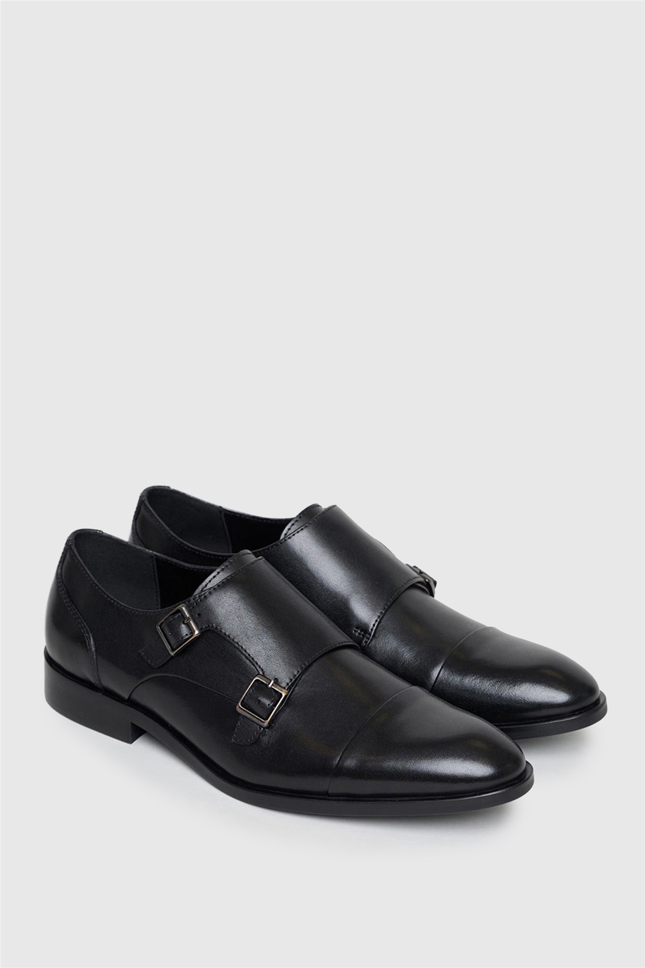 Montoy Black Double Monk