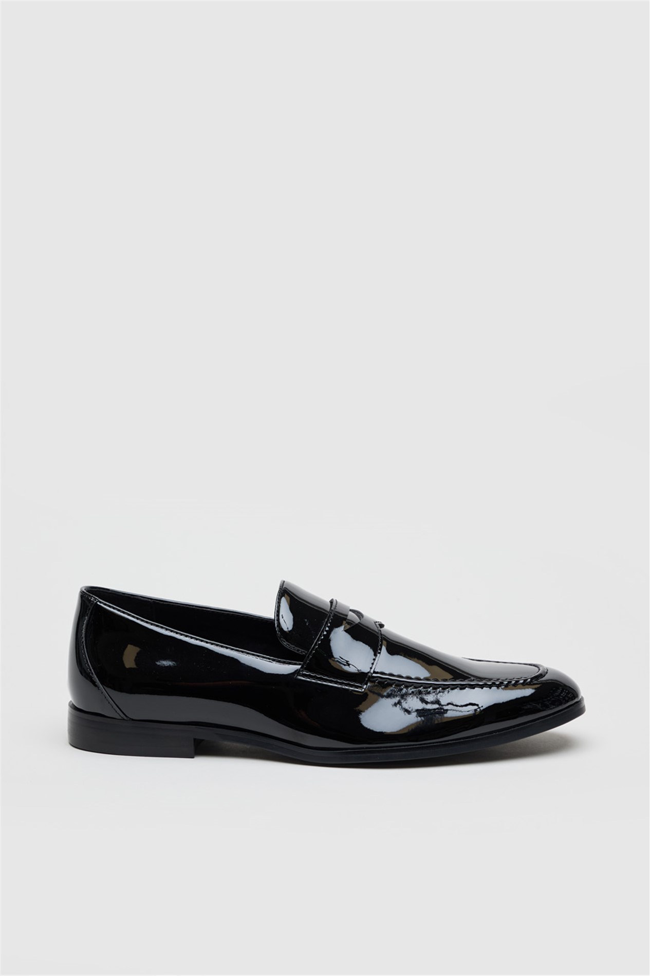 Racing Green Elliot Black Patent Loafer